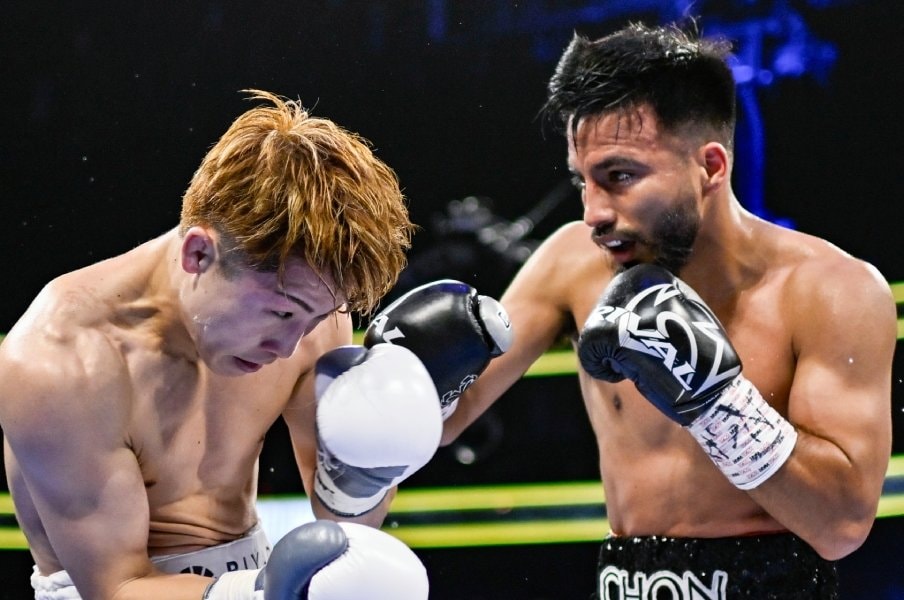 敗者カルデナスの誤算“じつは井上尚弥にバレていた”動揺「なぜ連打されながら笑ったのか?」カメラマンが見た“井上の表情”「イーッと歯を…珍しい1枚」<Number Web> photograph by Hiroaki Finito Yamaguchi