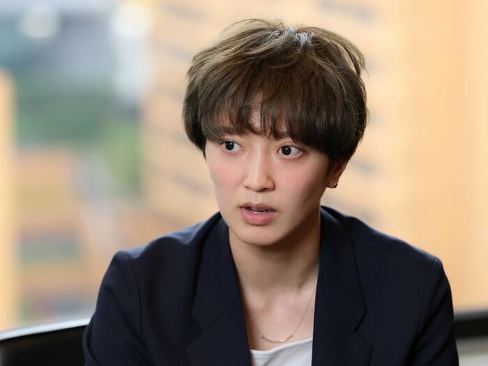 バセドウ病、失明危機、子宮の病…元女子バレー日本代表・鍋谷友理枝（31歳）が明かす壮絶な13年「18歳で宣告…なんで私は健康じゃないの？」＜Number Web＞ photograph by Shigeki Yamamoto