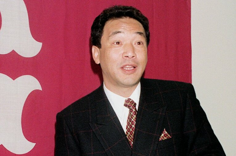 巨人1年目の契約更改のとき、落合博満は41歳。年明け1995年1月13日に現状維持＝4億500万円でサインした ／ photograph by KYODO