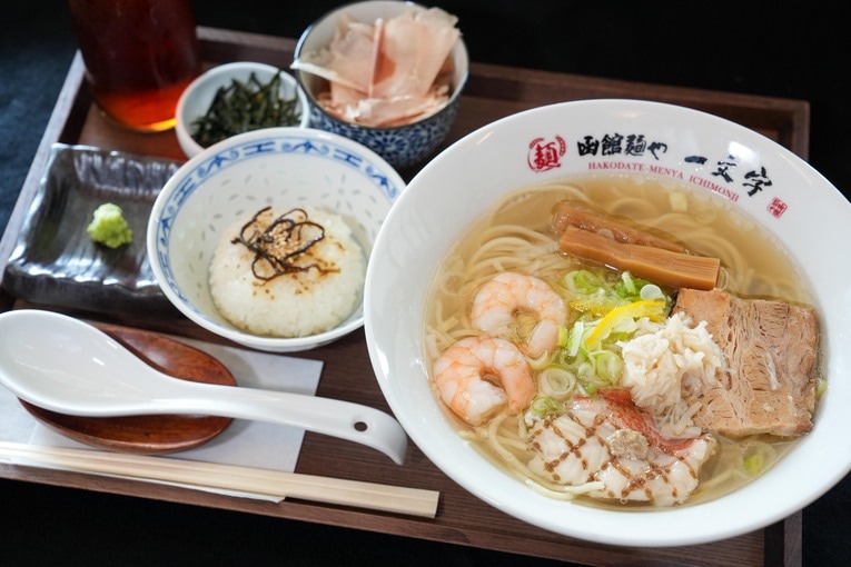 王位戦第2局で両対局者が注文した「おやつ」や食事（全10枚中の9枚目） ©日本将棋連盟