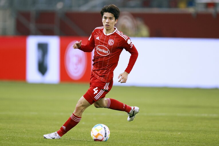 ドイツ2部でプレーする田中碧　©︎Laci Perenyi/AFLO