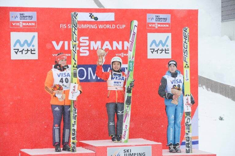 【高梨沙羅の軌跡】2013年、16歳の頃（右にスワイプすると写真は続きます）　©Asami Enomoto