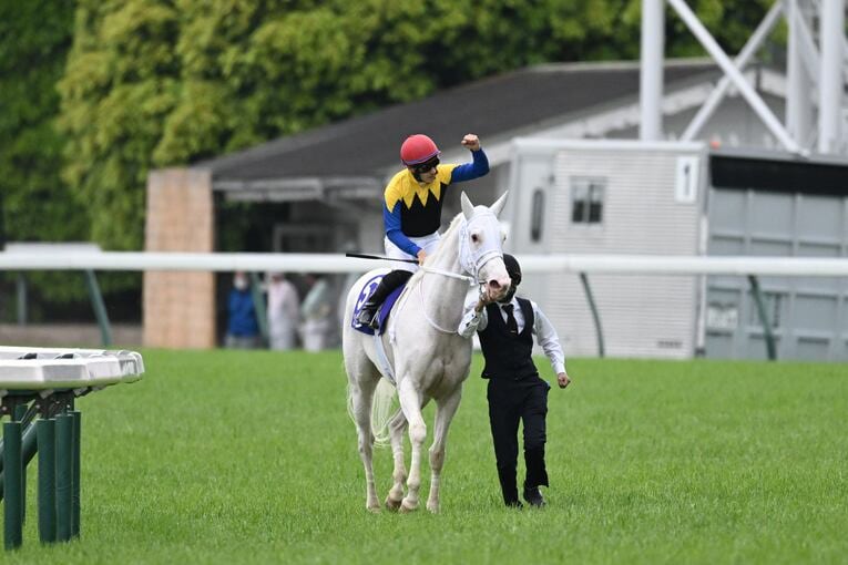 ソダシvsスターズオンアースは競馬史に残るレースとなるか？「ウオッカとダイワスカーレット」以来の“名牝ライバル誕生”を期待してしまう理由(43)