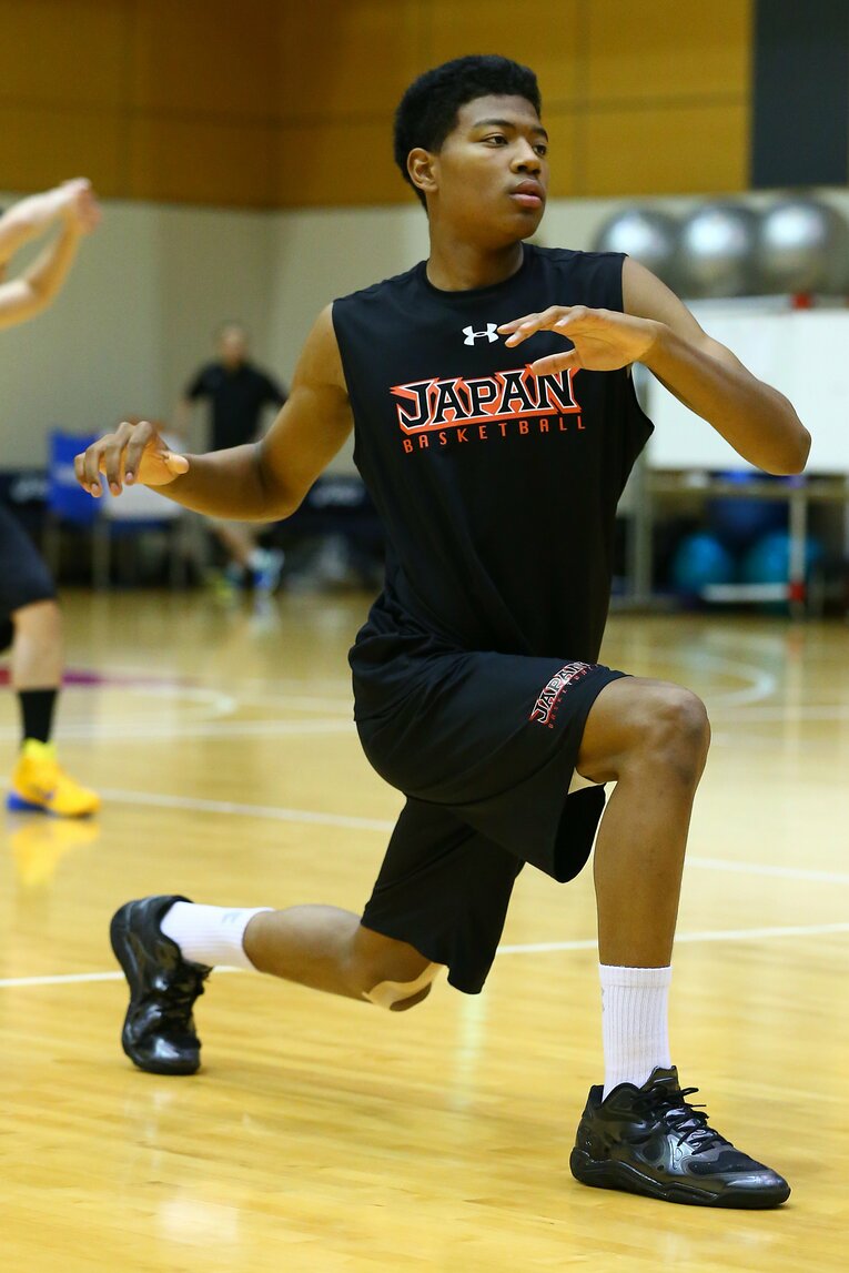 2015年、高校生で唯一日本代表候補に選出され、合宿に参加した八村塁　©︎AFLO SPORT