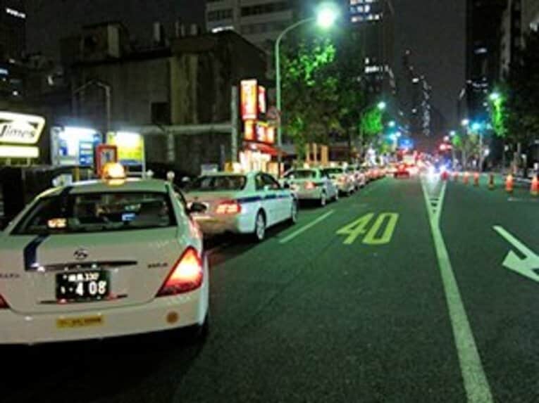 自転車が故障した時、タクシーなどに乗り換えるのもひとつの手だ