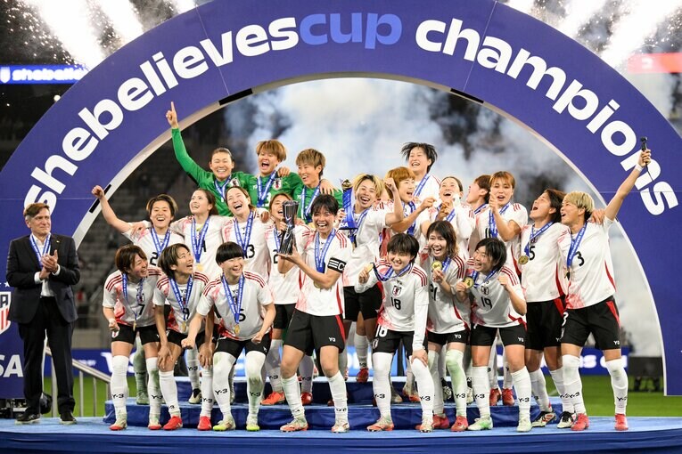 シービリーブスカップを優勝した、なでしこジャパン　©Getty Images