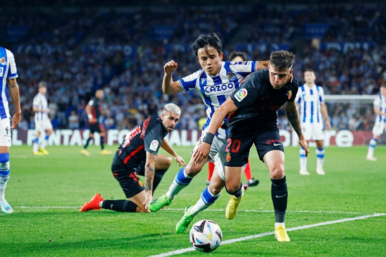 「クボは戦える＋鬼気迫るプレー」決定機逸もソシエダサポ“交代後の拍手”が示す高評価…久保建英vs古巣マジョルカを撮った(22)