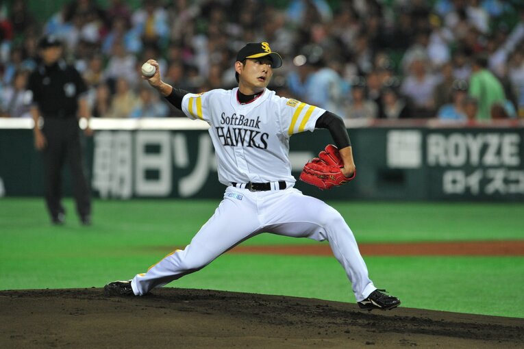 2009年に中継ぎで70試合登板して新人王、その後先発に転向し最多勝も獲得した摂津正　©Hideki Sugiyama