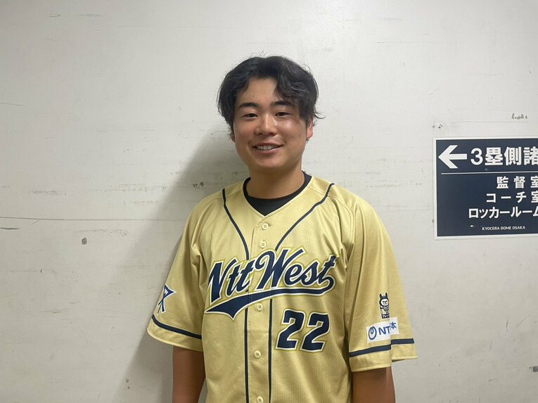 高校卒業後、NTT西日本に入社し今年で7年目を迎える小泉　©Fumi Sawai