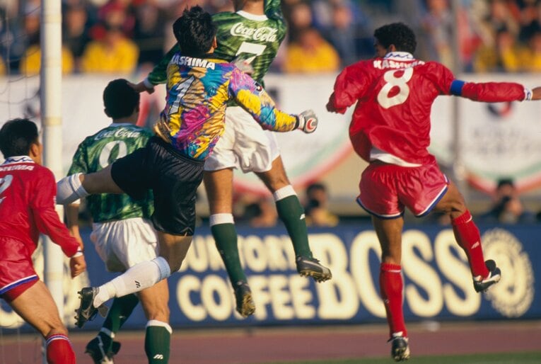 93年のヴェルディvs鹿島　©Sports Graphic Number