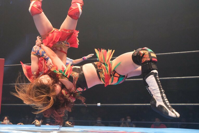 中学生選手にデスマッチ、2試合ぶっ続け40分の王座戦...「お前らのせいでプロレスがダメになる」と言われたアイスリボンが覆した常識とは(52)