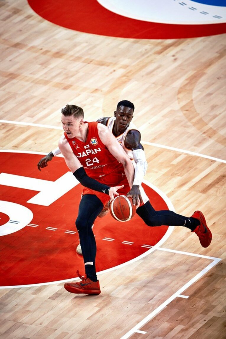 ホーキンソン　©FIBA