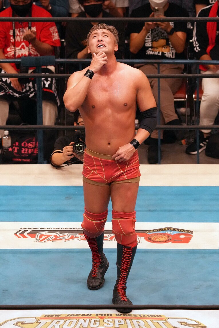 ジョナを撃破し、感極まった表情で天を仰ぐ