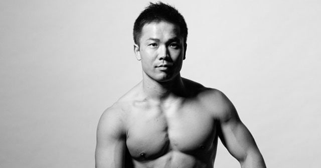 代で年収約00万円 エリート商社マンの肩書を捨て フィットネスで日本一になった男 なぜ 筋肉の道 を選んだか 他競技 Number Web ナンバー 代で年収約00万円 エリート商社マンの肩書を捨て フィットネスで日本一になった男 なぜ 筋肉の道 を選んだか 他競技 Number Web ナンバー