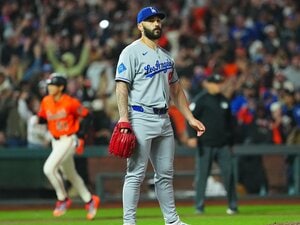 ドジャースブルペン陣は「奈落の底に落ちた」現地メディアも酷評…救世主は“あの”大型ルーキーの配置転換？「彼が重要な役割を担うかも…」