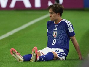 「こんな久保建英は見たことがない…」W杯現地カメラマンが撮影していた“試合前の異変”…負傷後には“驚きの行動”も「報われる瞬間を撮りたい」