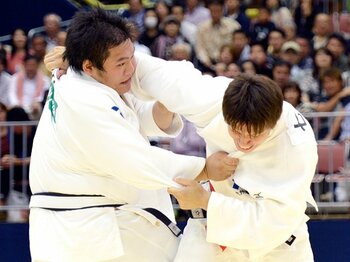 決勝敗退でも五輪出場。最重量級が抱える焦燥。～“日本柔道の看板”の危機～＜Number Web＞ photograph by Asami Enomoto