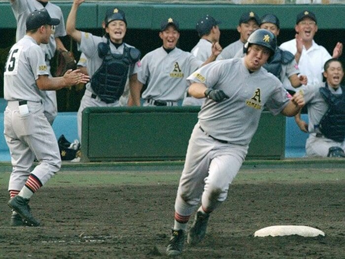 あのドラ1は今…「当時の自分をボコボコに」“二刀流”候補だった元ロッテ柳田将利、わずか3年のプロ人生で最初についた嘘とは<Number Web> photograph by KYODO