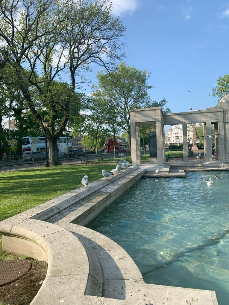 オシャレなブライトンの町並み　©Yoichi Igawa　