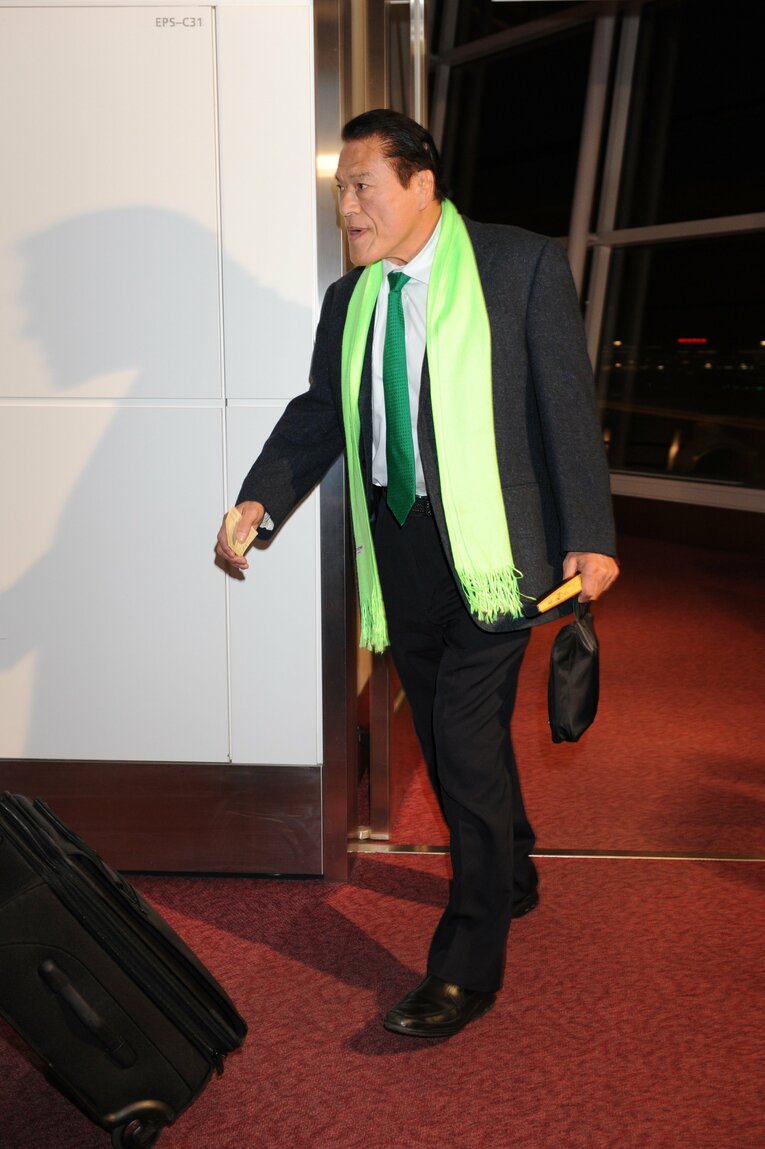 2013年、北朝鮮から帰国したアントニオ猪木　©Mami Yamada