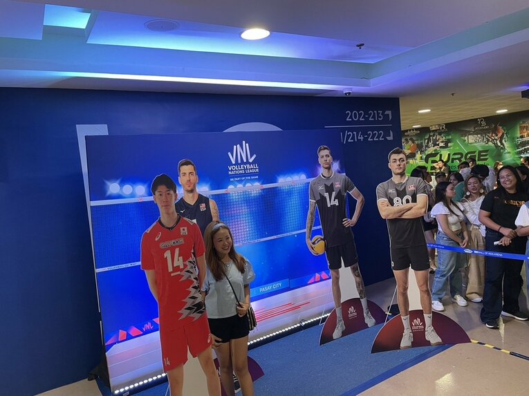 選手ボードの撮影ブースには長蛇の列ができていた（筆者撮影）