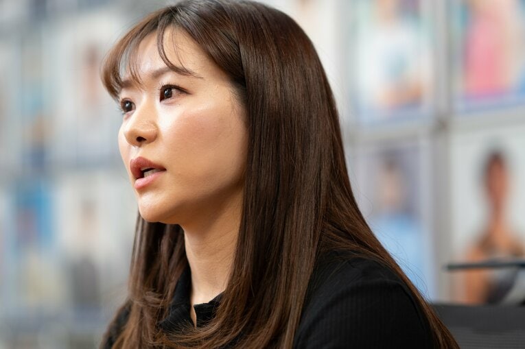 現在の吉田知那美さん　©Shiro Miyake