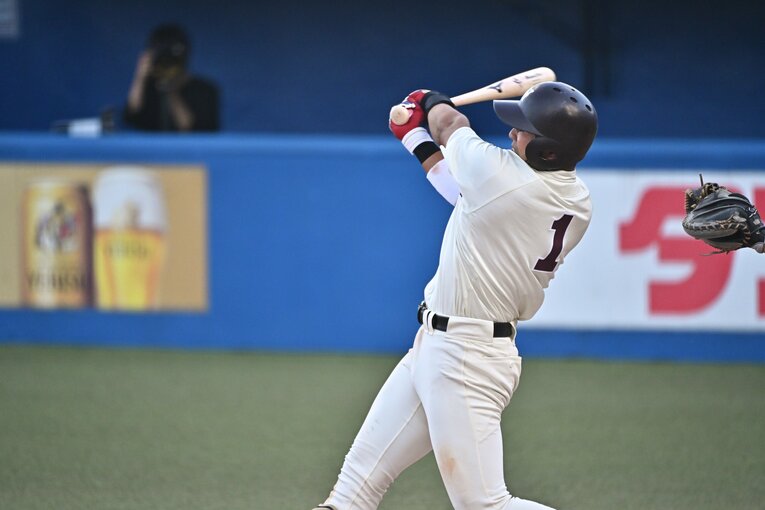 秋季リーグは苦しんでいるが、早慶戦で再びの爆発なるか　©Hideki Sugiyama