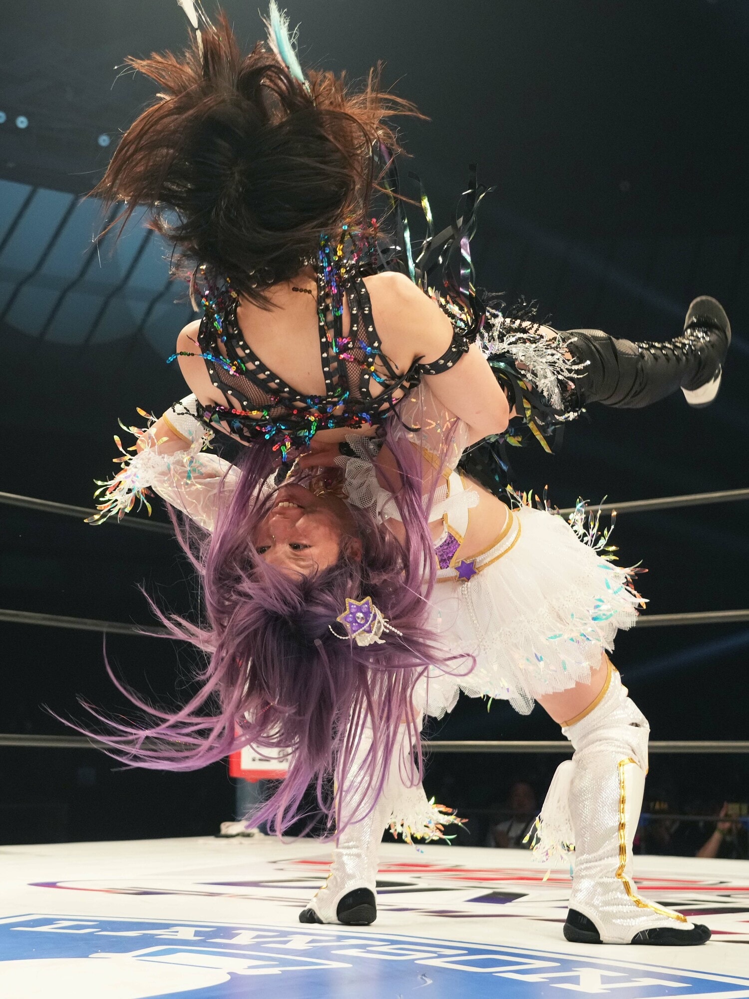 ブリッジのきいた中野たむのトワイライトドリーム　©Essei Hara