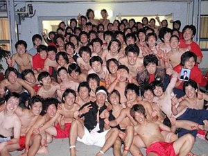 和敬塾の体育祭での1コマ。僕はどこにいるでしょう?