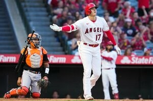 大谷翔平着用ユニが661万円でトラウトの4倍！ 29・30号と“サヨナラ神走塁の土付きユニ”はたった1日で…〔MLBオークション〕