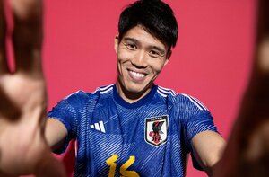 「冨安を試合に出さないでくれ…」「本当にまだ4年生？」“スーパー小学生”だった冨安健洋（24歳）…恩師に聞いた小中時代のスゴい伝説