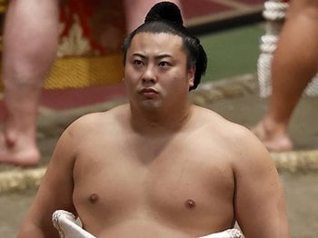 175cm131kg“いま最も勢いに乗る力士”翔猿　大学相撲部の同級生「相撲は大真面目、プライベートでは…」＜Number Web＞ photograph by KYODO