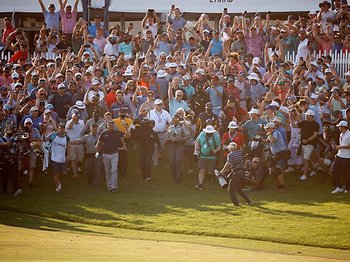 【50歳でメジャー優勝】フィル・ミケルソンがゴルフ界の“永遠のヒーロー”になった理由「まるで劇場で眺める映画だ」＜Number Web＞ photograph by Getty Images