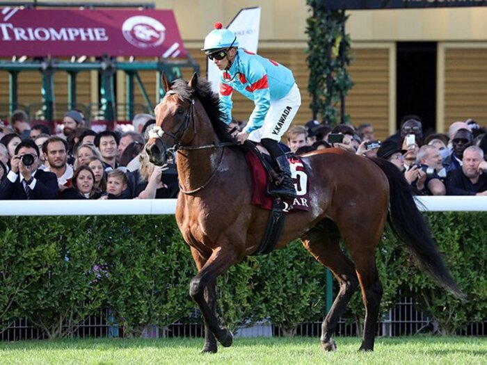 大阪杯は関東の牡馬vs.関西の牝馬。ブラストワンピースに復権の気配。＜Number Web＞ photograph by Yuji Takahashi