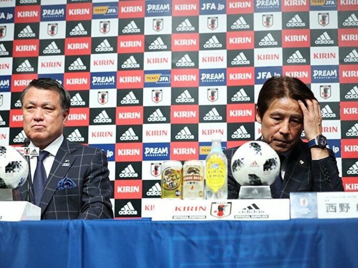 “選手ファースト”西野朗新監督。あと68日間で何ができるか?<Number Web> photograph by Yohei Osada/AFLO SPORT