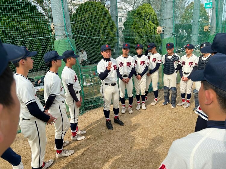 2／4）「教えすぎると、子供たちが迷うんで…」打者は全員両打ち