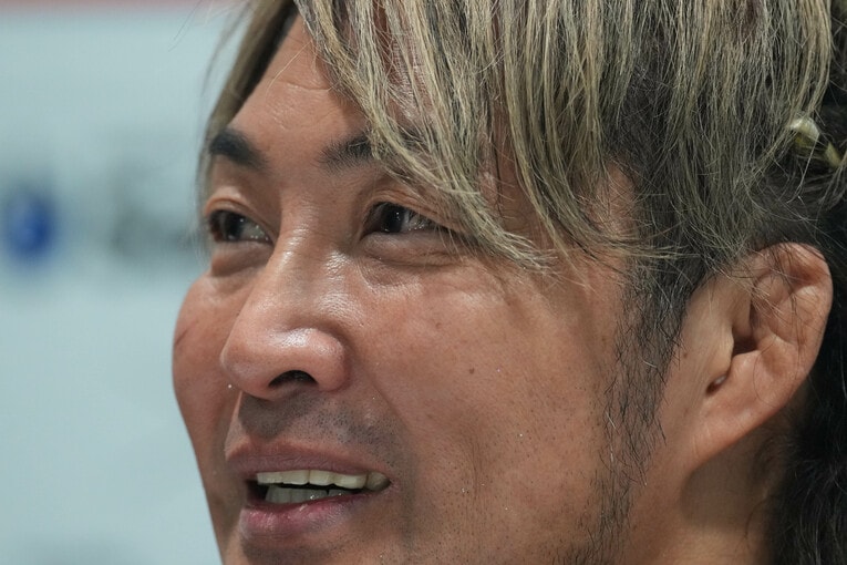 記者会見で思いを語る棚橋弘至　©Essei Hara