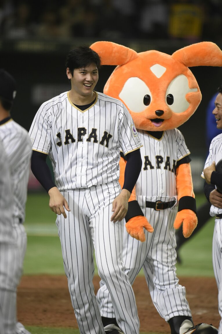 侍ジャパン強化試合（2016年）©BUNGEISHUNJU