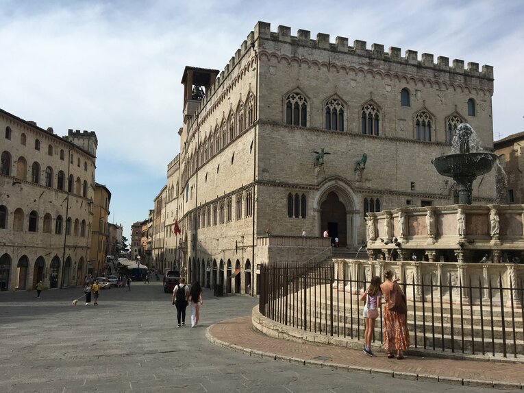 ペルージャの街（8月下旬／筆者撮影）