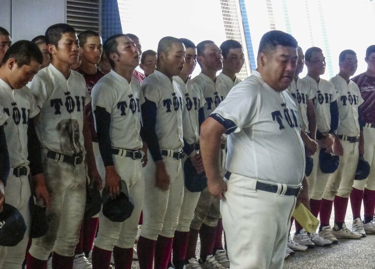 2019年、大阪大会準々決勝で敗れた大阪桐蔭 ©KYODO