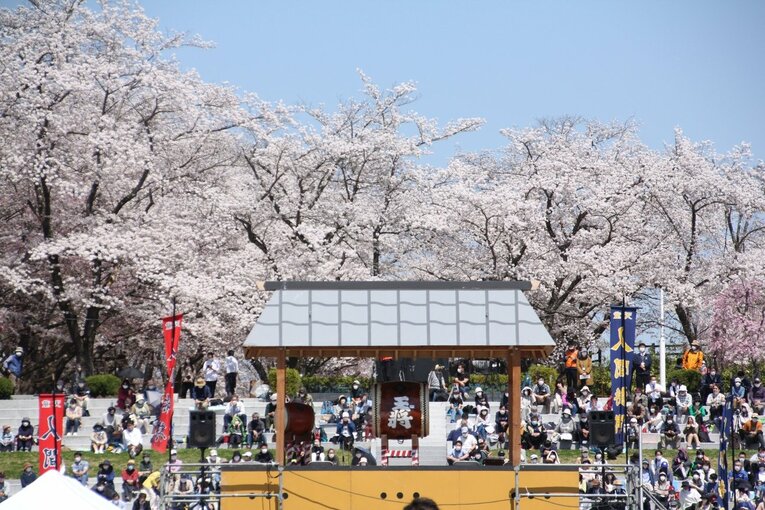 藤井聡太竜王「大変参考になったで“ござる”」初出演した《人間将棋》を現地取材… 観る将マンガ家が超楽しんで描いてみた(49)