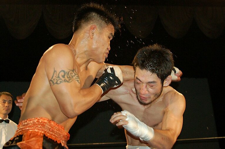 ミャンマーの格闘技「ラウェイ」はその過激で過酷なルールが大きな特徴だ ／ photograph by Norihiro Hashimoto