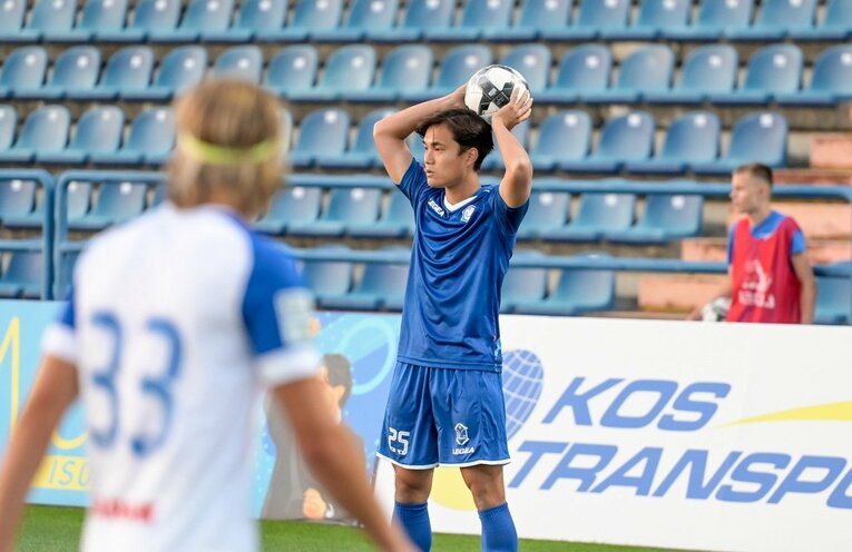バラジディンでプレーする浦田樹　©Siniša Sović / NK Varaždin
