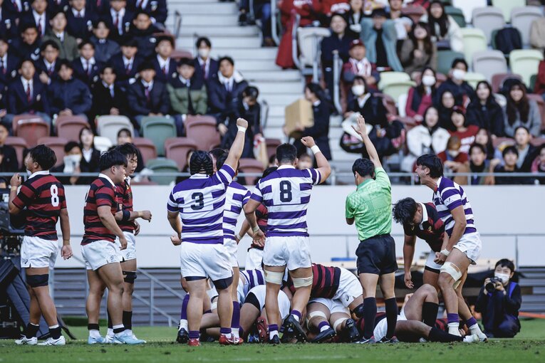 得意のモールで主導権を握った明治　©︎Kiichi Matsumoto