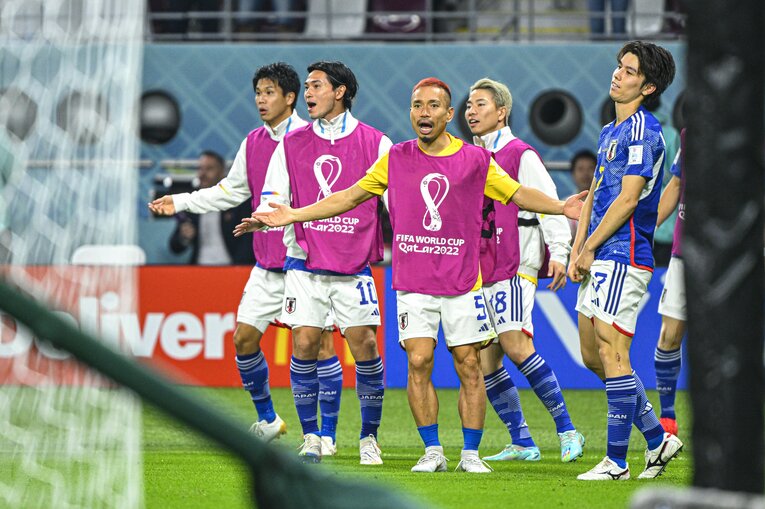 しかしゴールはVARでのチェック、審議の対象に（奇跡のゴールシーン　28／57）　©Takuya Sugiyama/JMPA