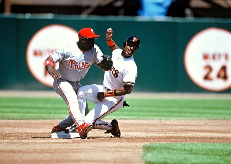 数々の本塁打記録で知られるボンズだが、俊足としても知られた　©Kazuaki Nishiyama