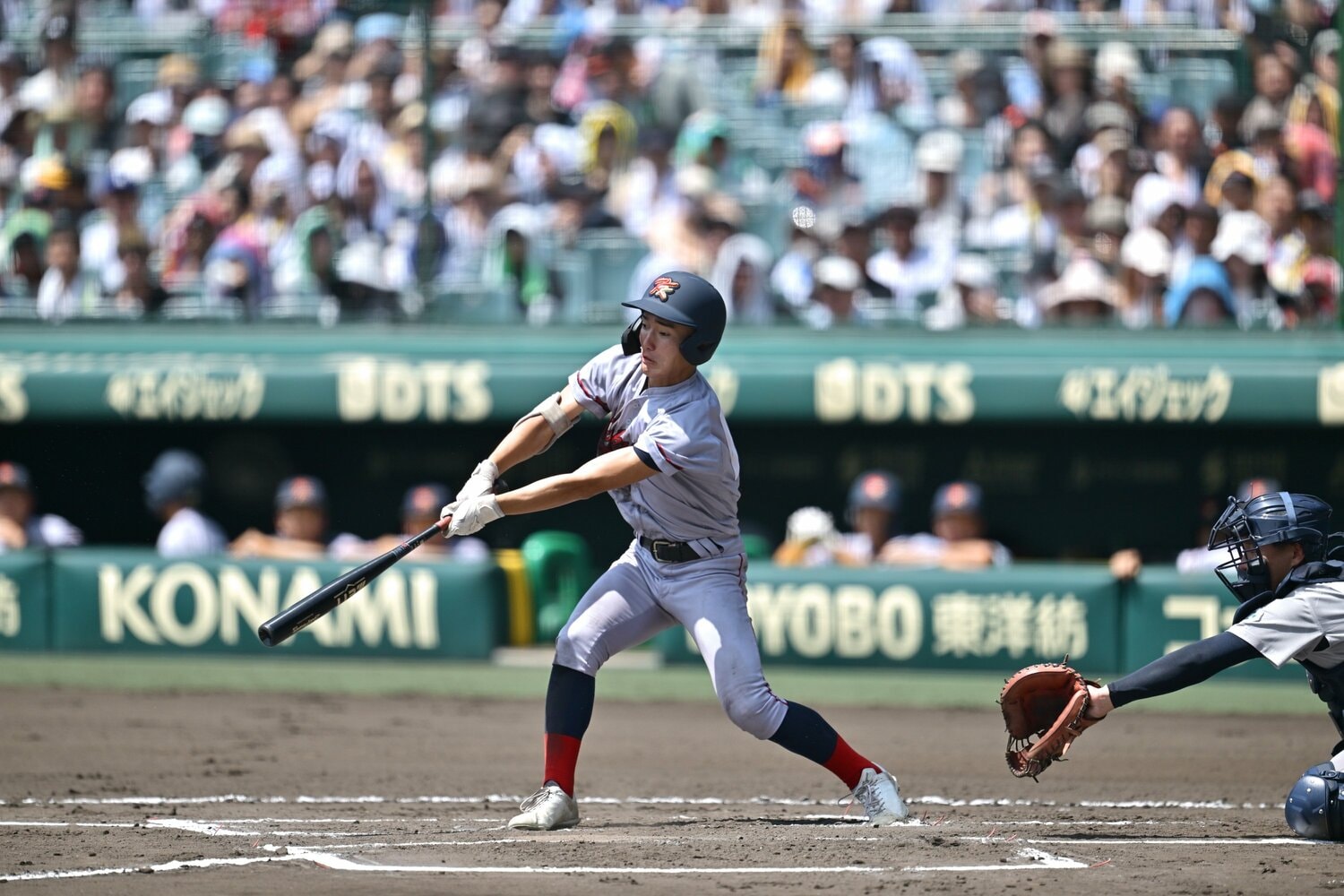 甲子園では5番を打った2年生の長谷川　©Hideki Sugiyama