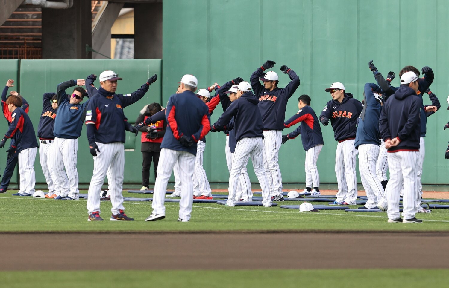 強化合宿初日のダルビッシュら侍ジャパンのメンバー　©JIJI PRESS