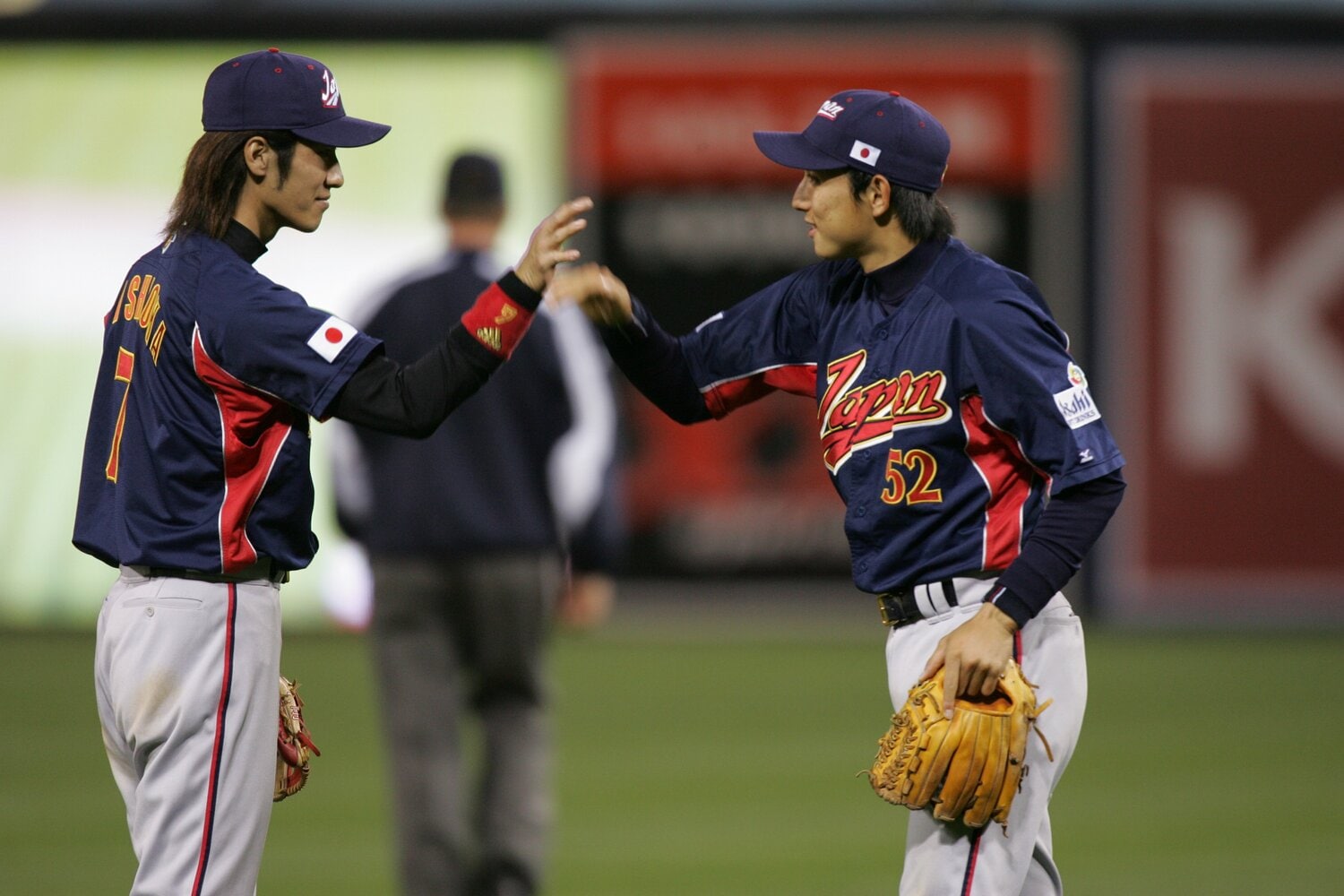 2006年WBCで共闘した西岡と川崎 ©Naoya Sanuki