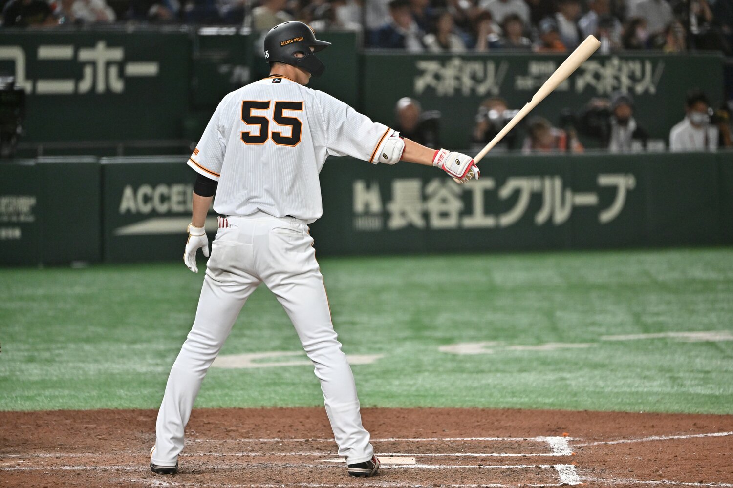 身長2mの体躯。巨人では松井秀喜の背番号55を与えられていた ©Hideki Sugiyama